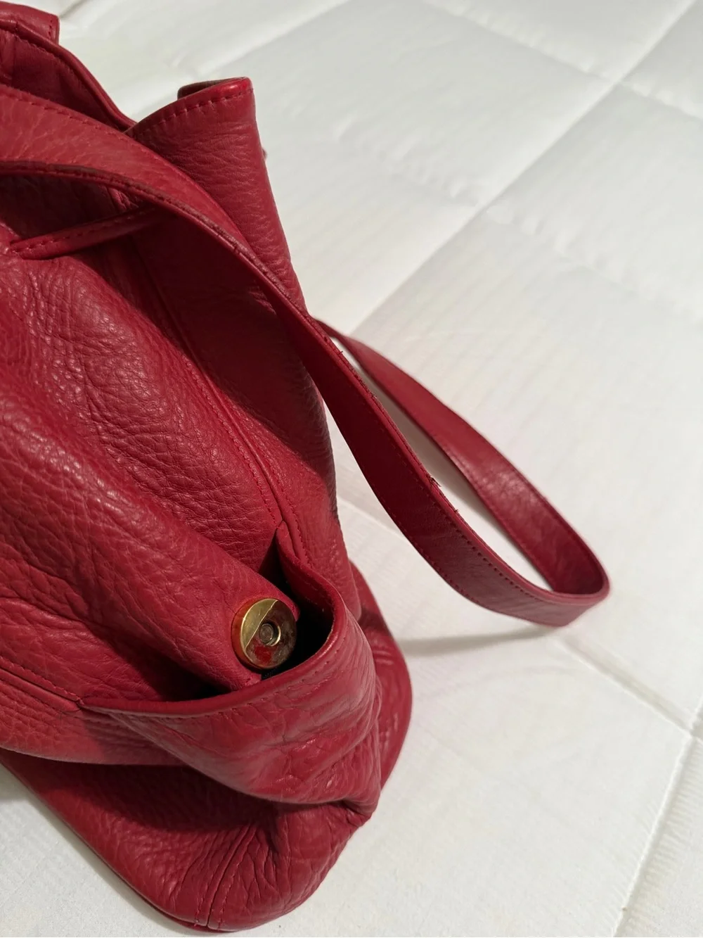 COACH Vintage Two Pocket Drawstring Natural Pebble Grain Sonoma Red Leather 1997